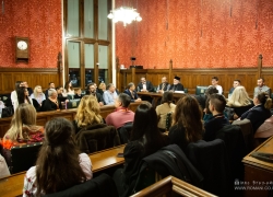 On Earth as it is in Heaven- an evening of prayer with the Romanian churches hosted by MP Gareth Thomas on behalf of Roconect